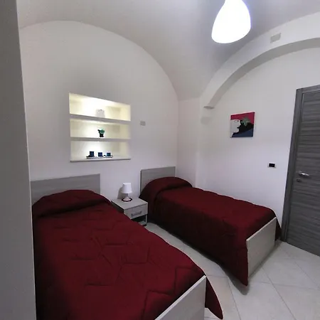 Apartment Dante *