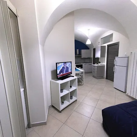 Dante Apartment